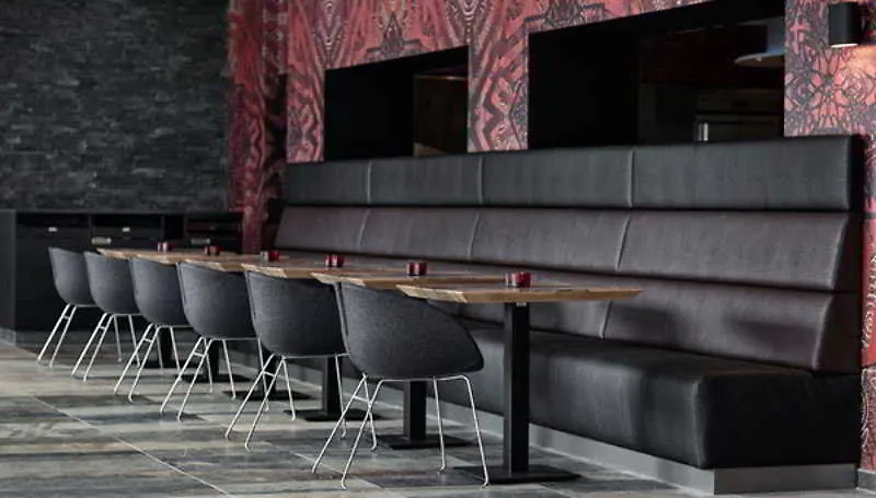 Mainport Hotel Rotterdam, A Hilton Affiliate Hotel