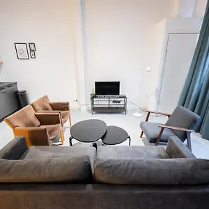 great-2-bedroom-serviced-apartment-69m2-lh18.zandvoort-hotels.com/