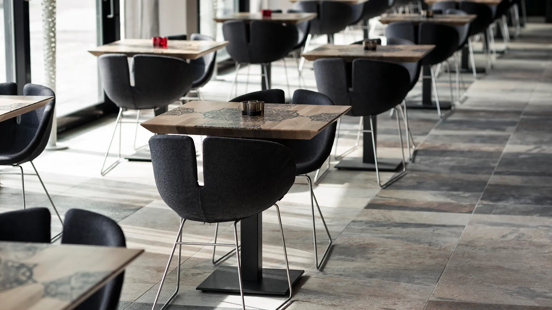 Mainport Design Hotel Rotterdam