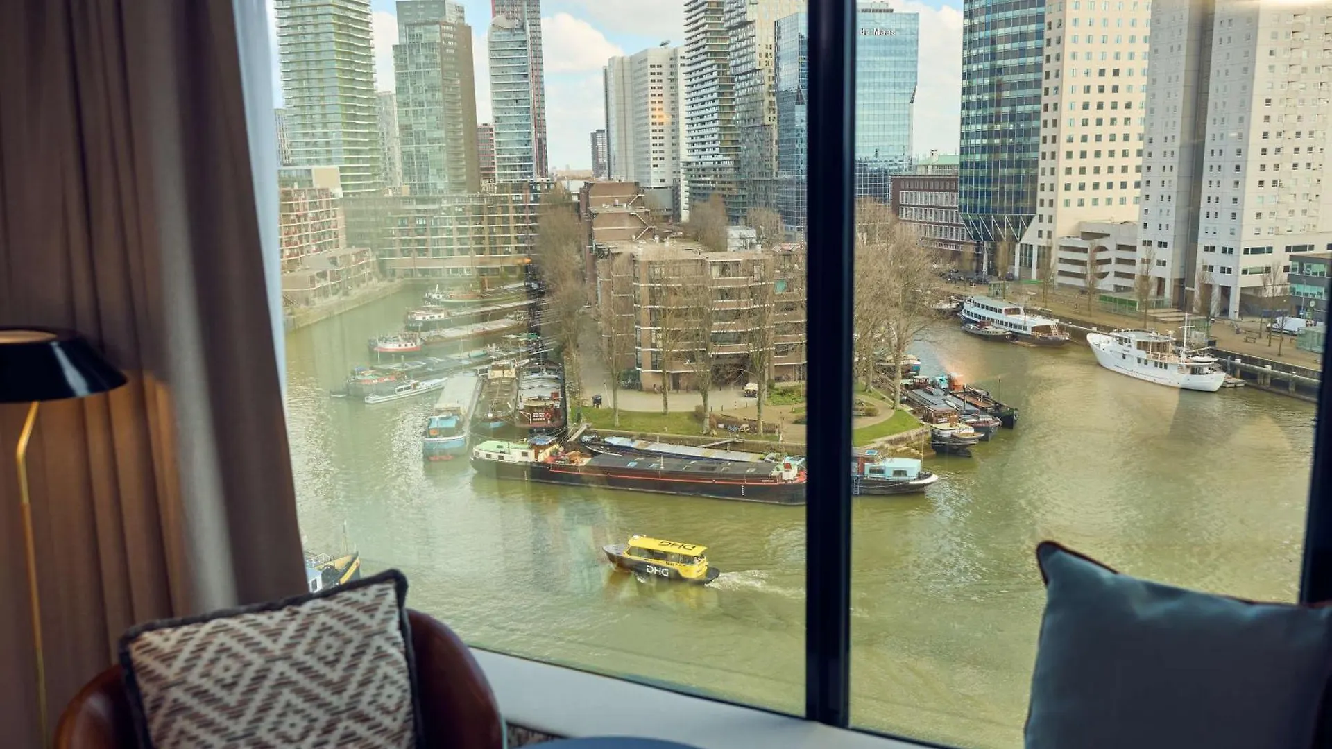 ****  Mainport Design Hotel Rotterdam Nederland